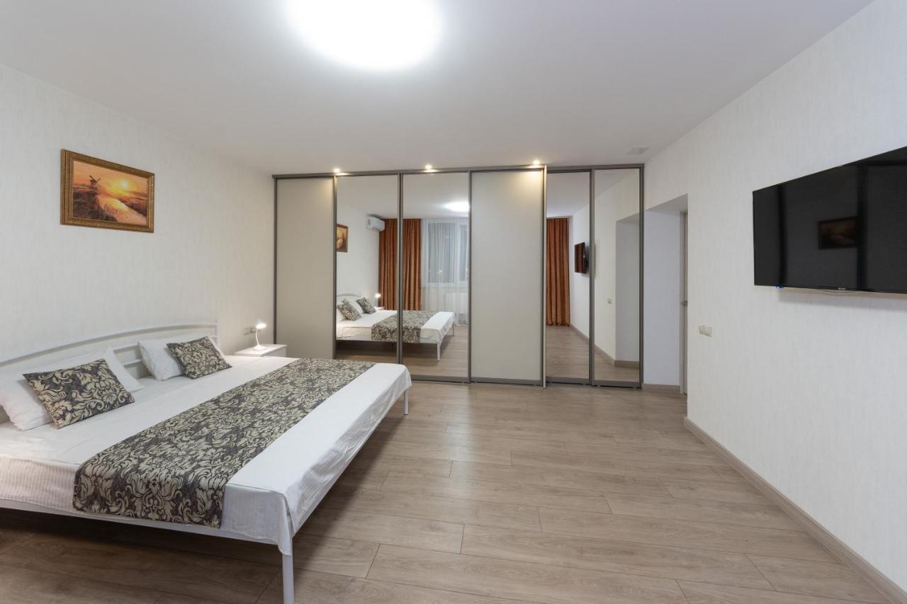 Apartments Riviera,20 Минут От Центра Kijów Zewnętrze zdjęcie