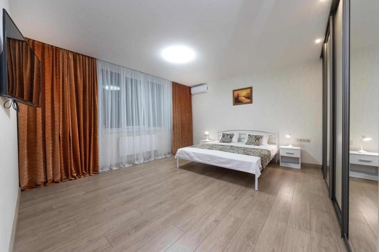 Apartments Riviera,20 Минут От Центра Kijów Zewnętrze zdjęcie